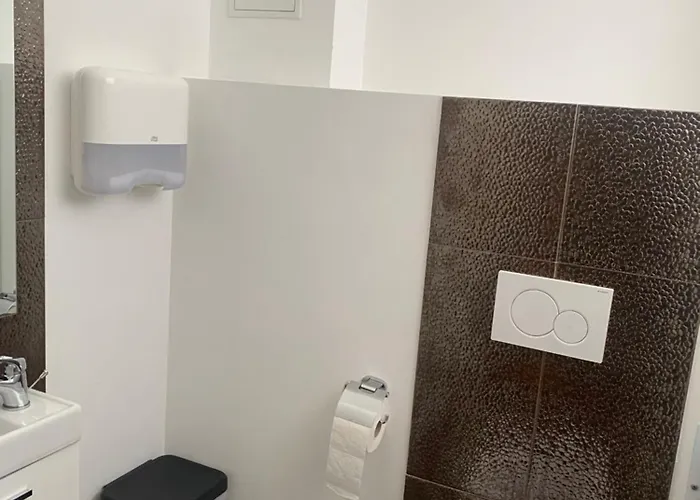 Mit Eine Grosse Terasse Naehe Hannover-messe