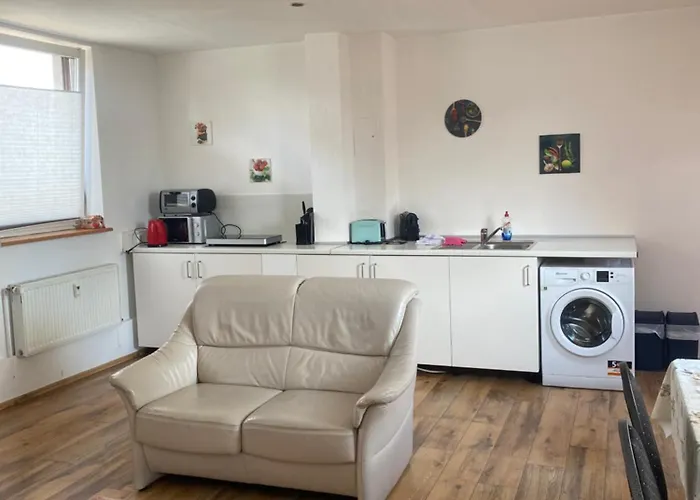 Mit Eine Grosse Terasse Naehe Hannover-messe Semesterbostad